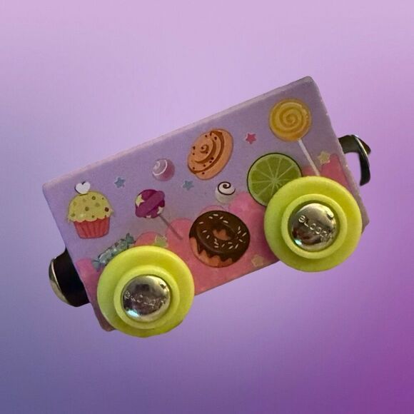 J'adore Grand Tube Wooden Vehicle BFF Princess Train Purple Donut Car B23 - Picture 7 of 8